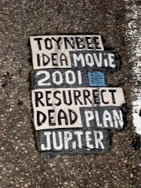 Some of the tiles have a different format, and it’s not clear whether they’re the work of the same artist. (Photo: Wikipedia/Chrishorrocks)